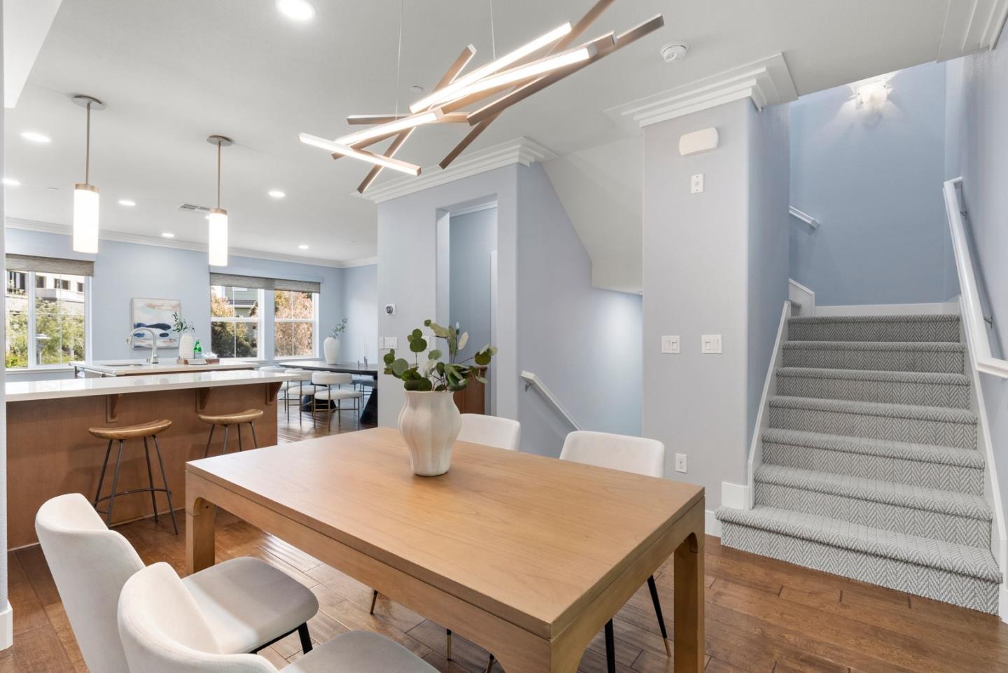 428 Derby AVE