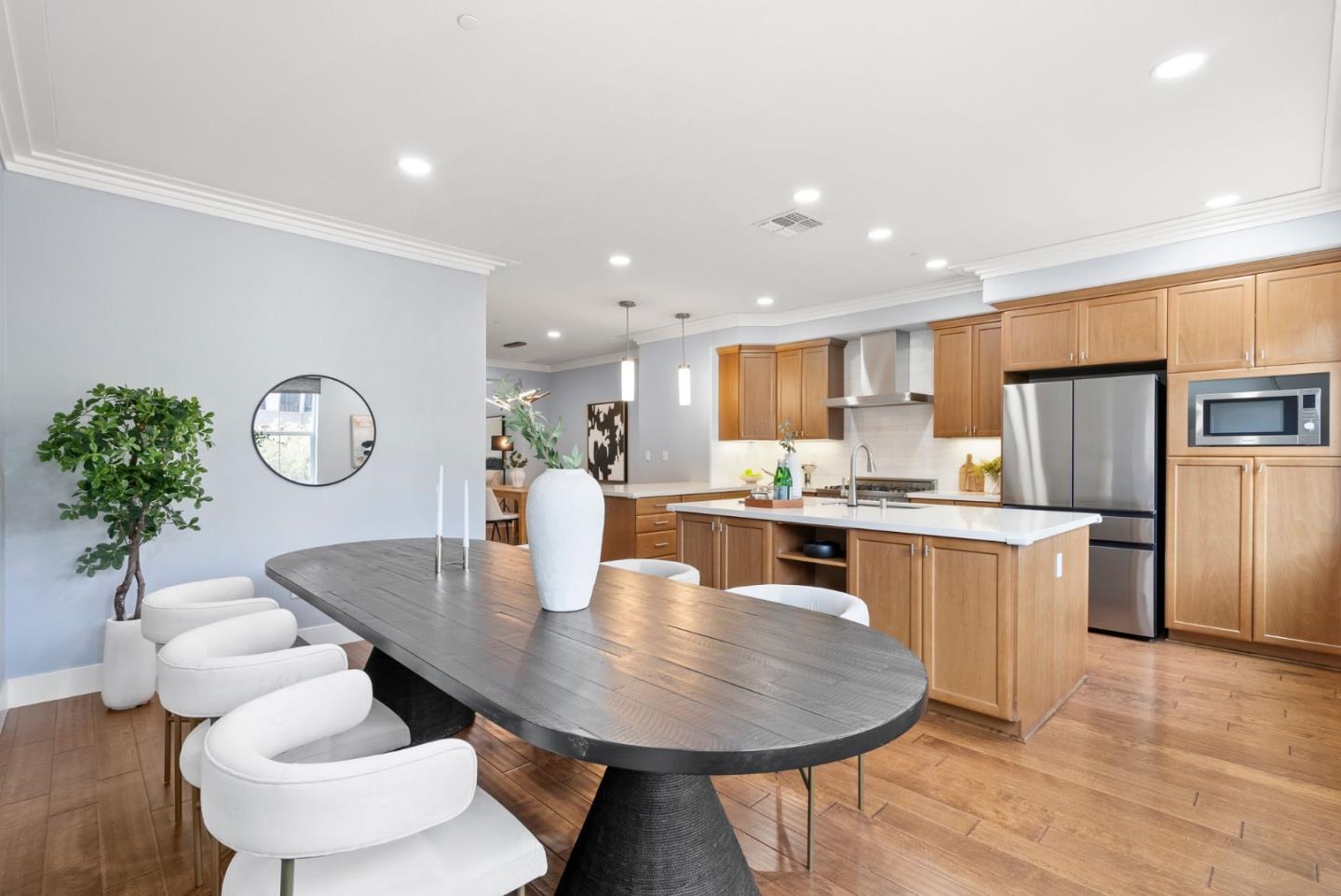 428 Derby AVE