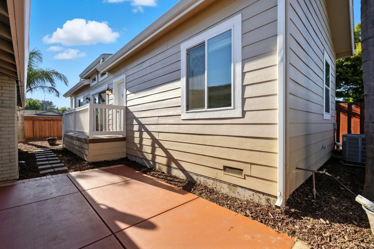 1297 Chesbro WAY
