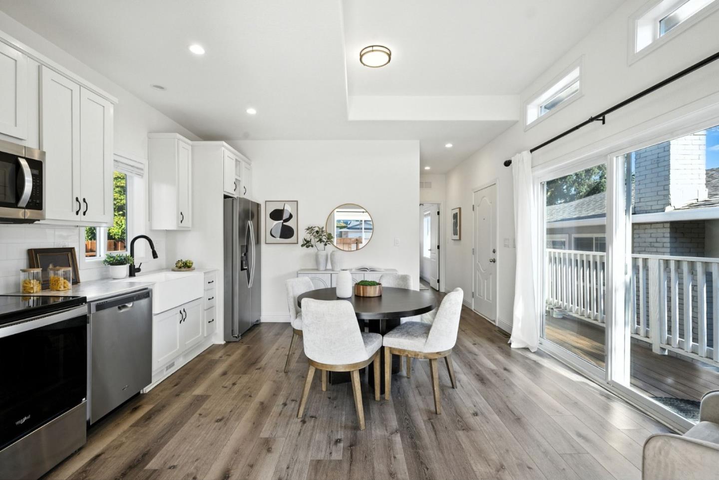 1297 Chesbro WAY
