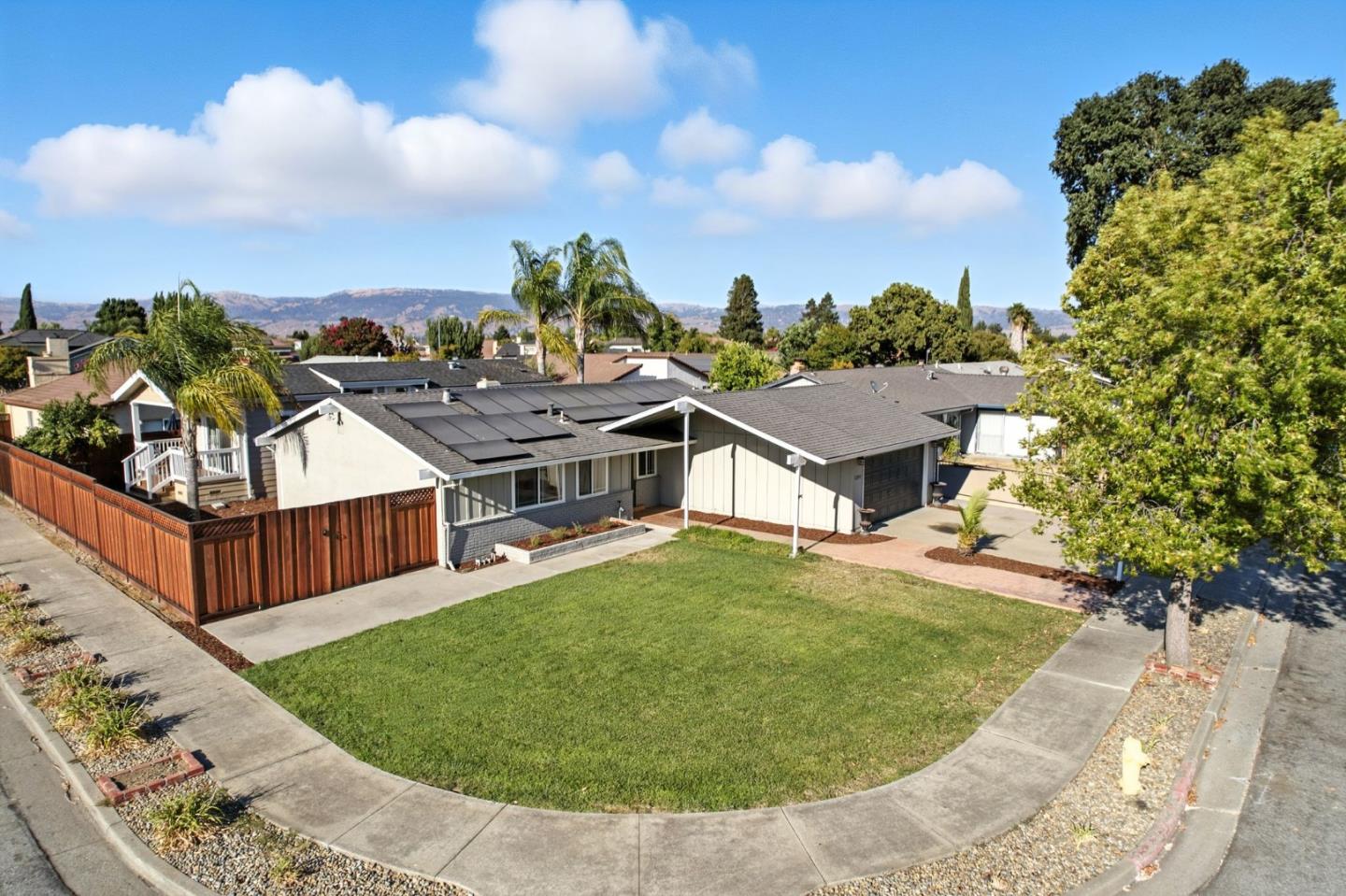 1297 Chesbro WAY
