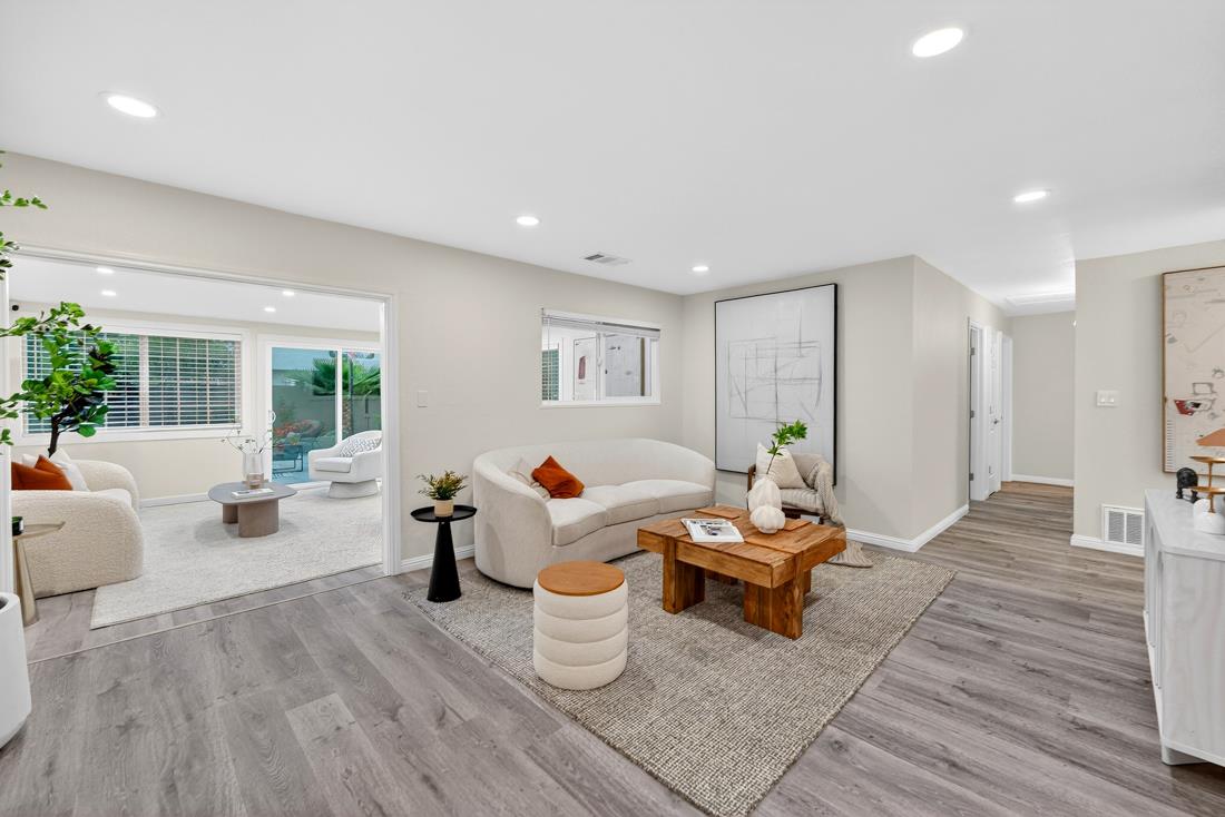 3217 Golf