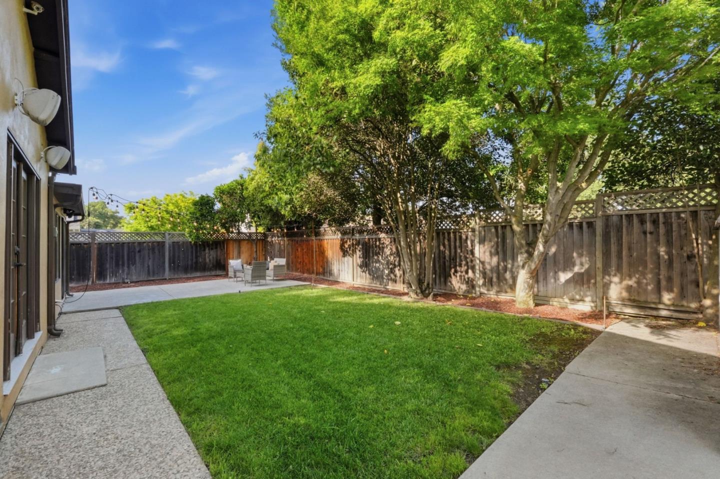 4276 Lynfield Lane