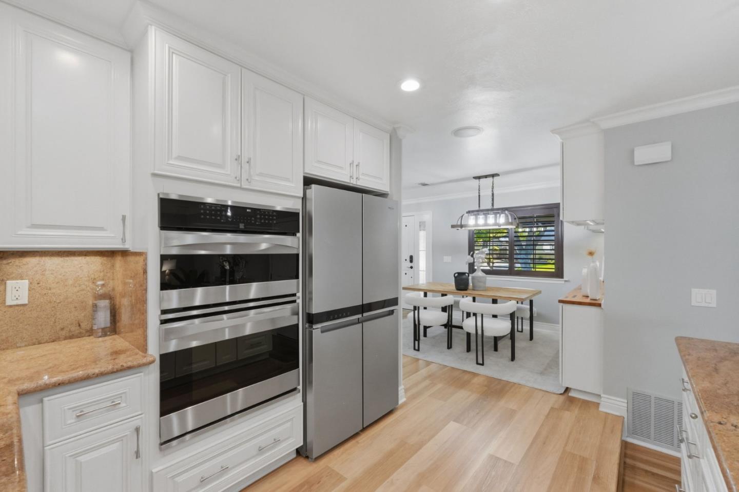 4276 Lynfield Lane