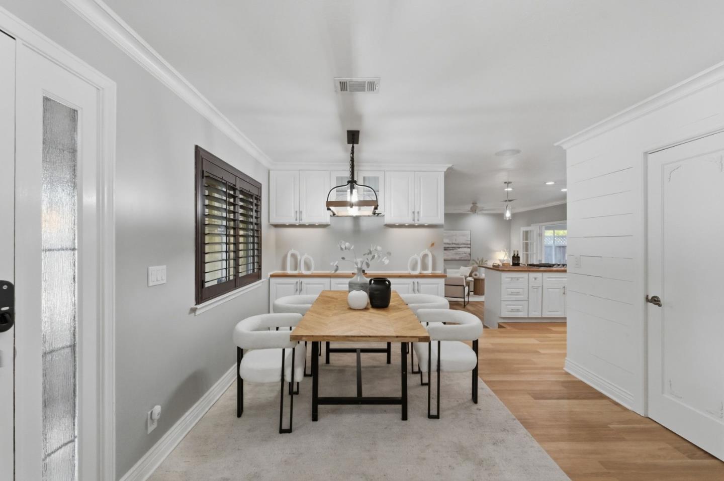 4276 Lynfield Lane