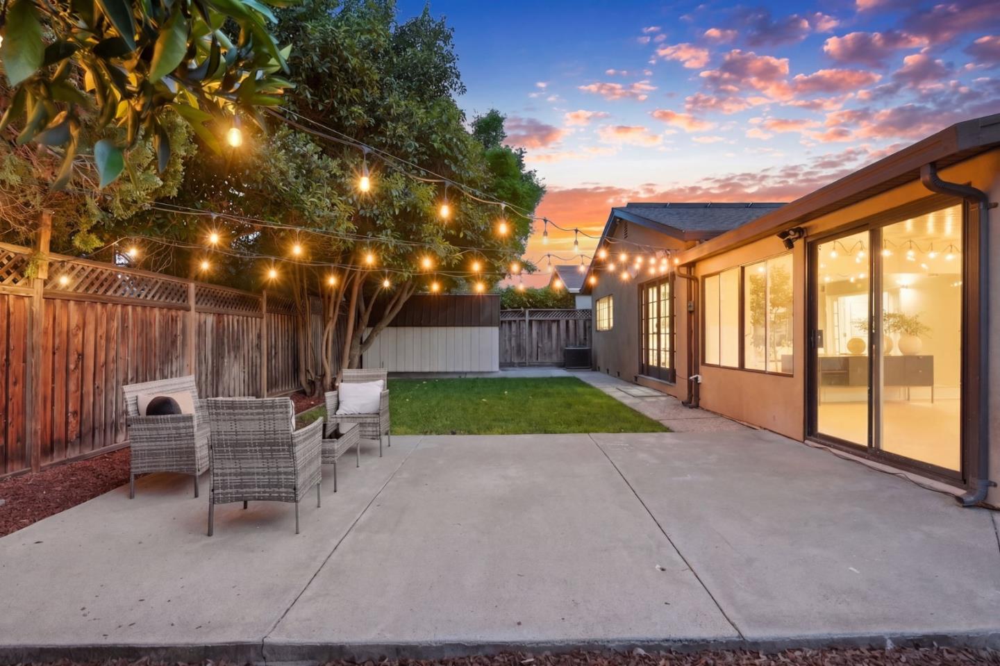 4276 Lynfield Lane