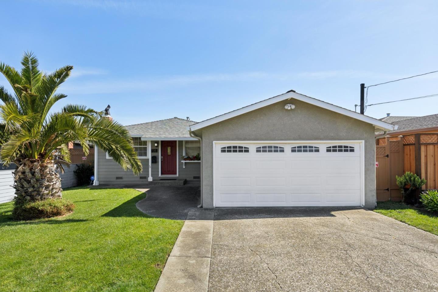 735 Montezuma DR