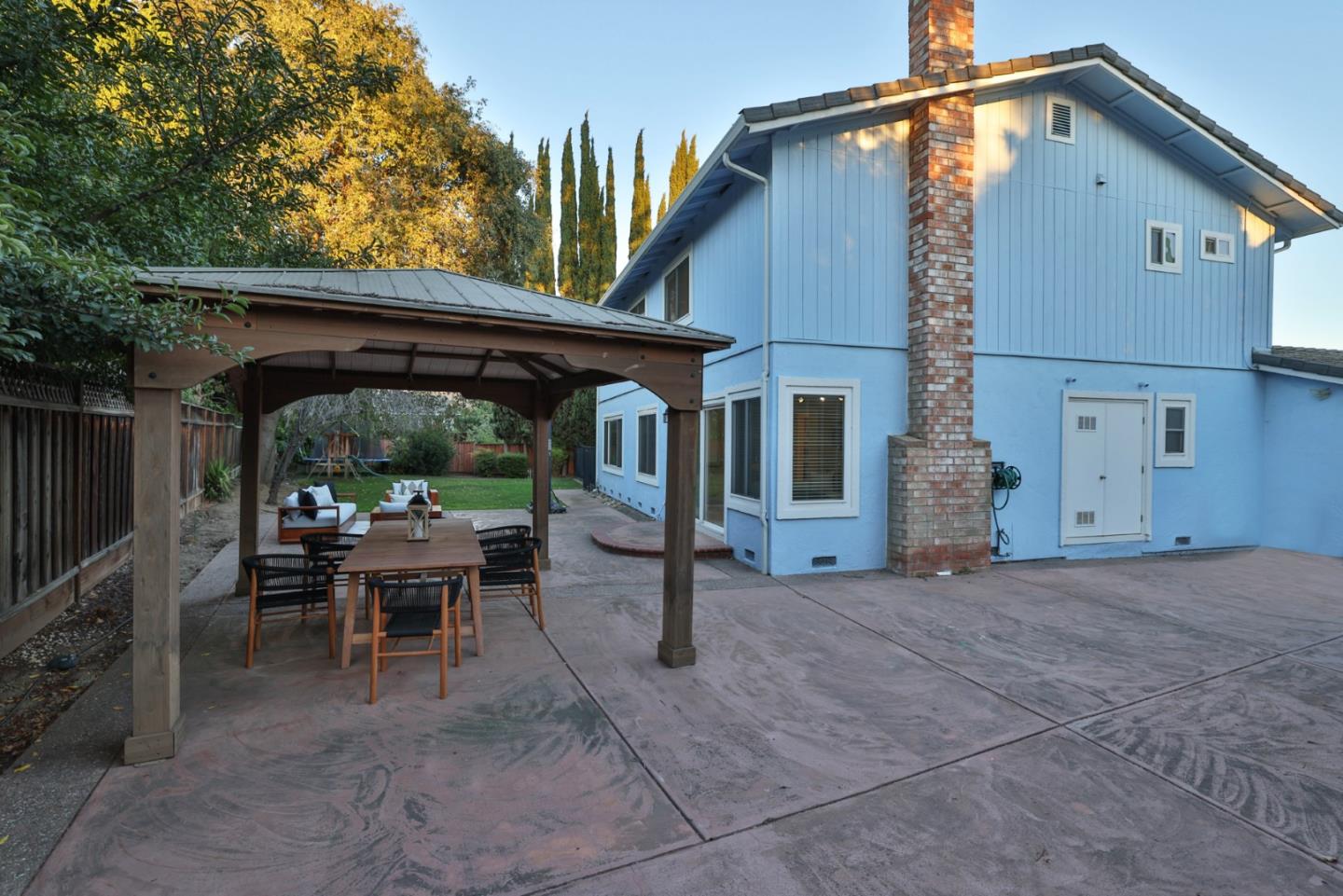 109 Juneberry CT