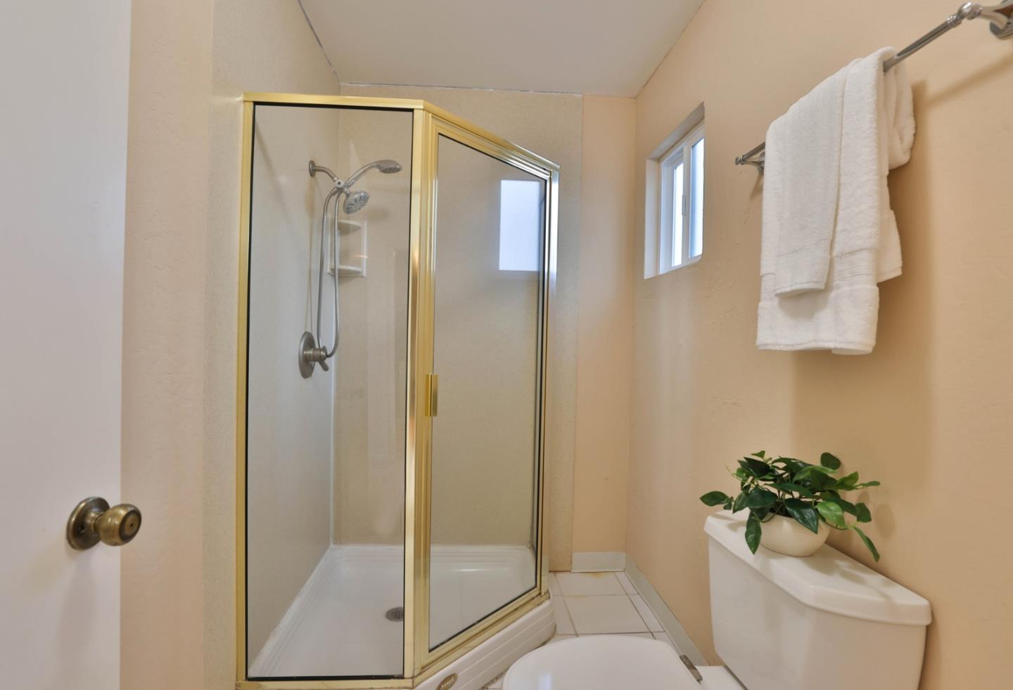 109 Juneberry CT
