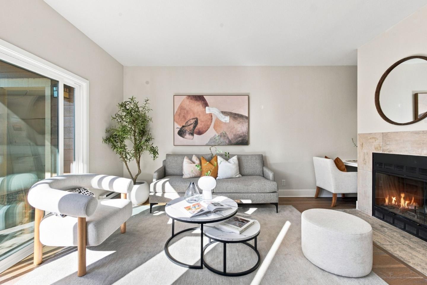 199 Shoreline CT