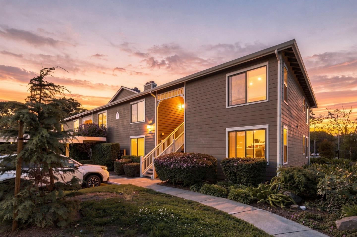 199 Shoreline CT