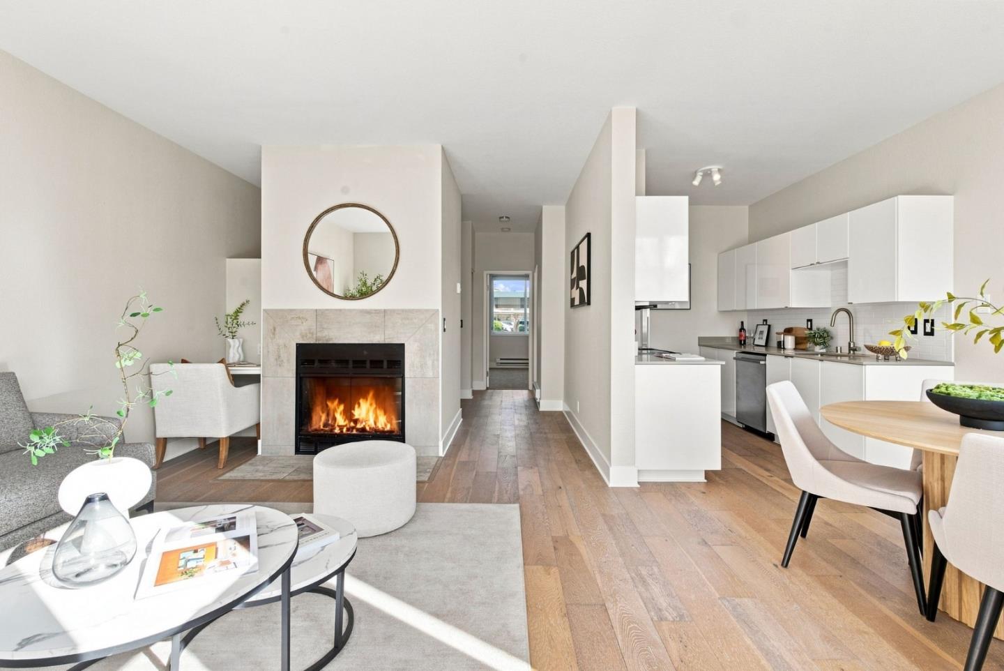 199 Shoreline CT