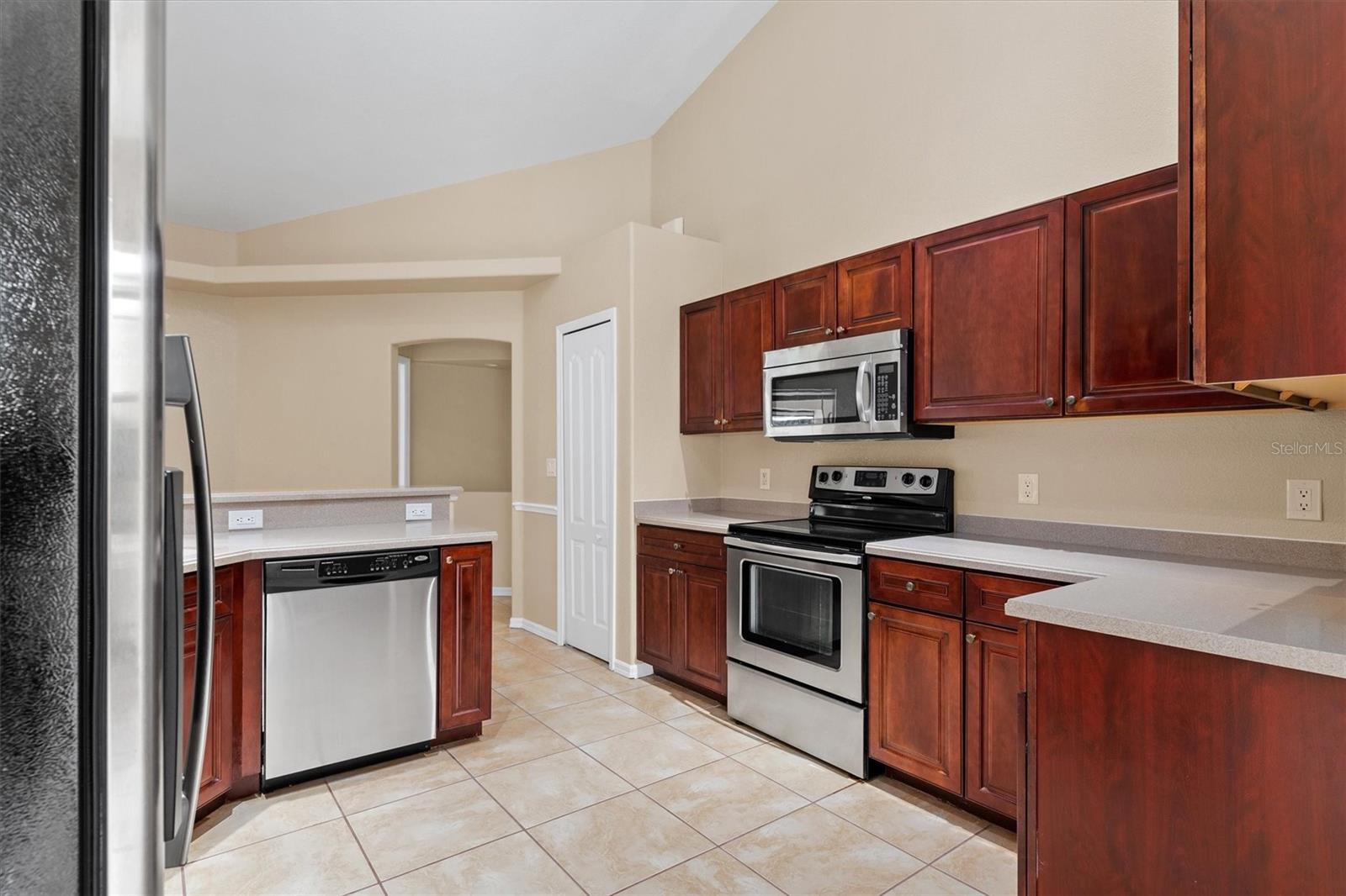 5465 TRUMPET ST