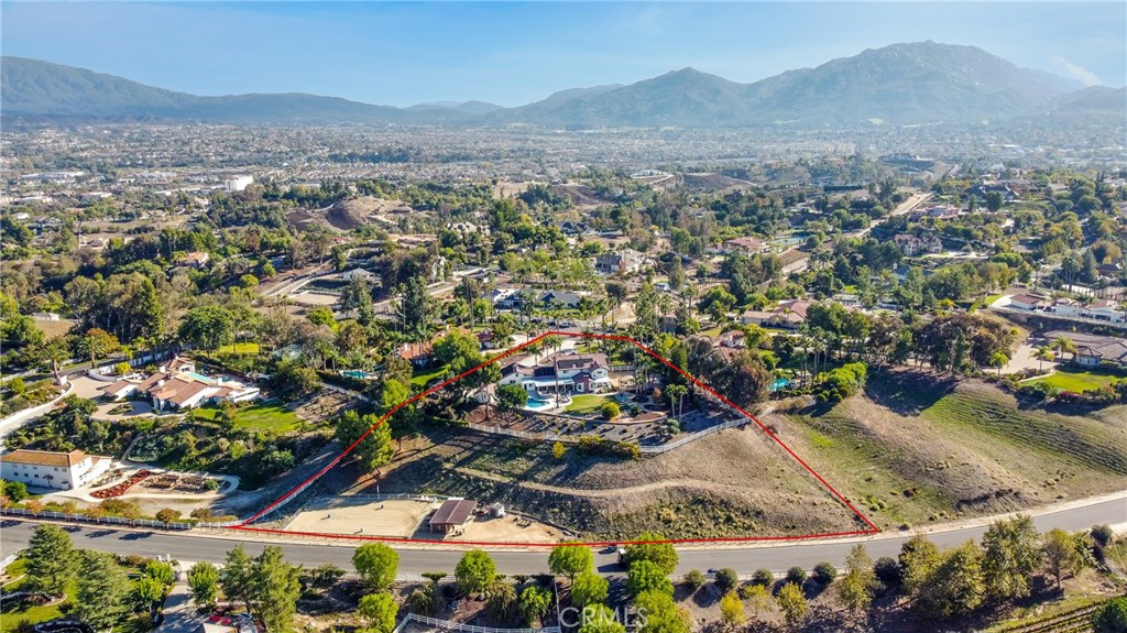 31150 Mariposa Place