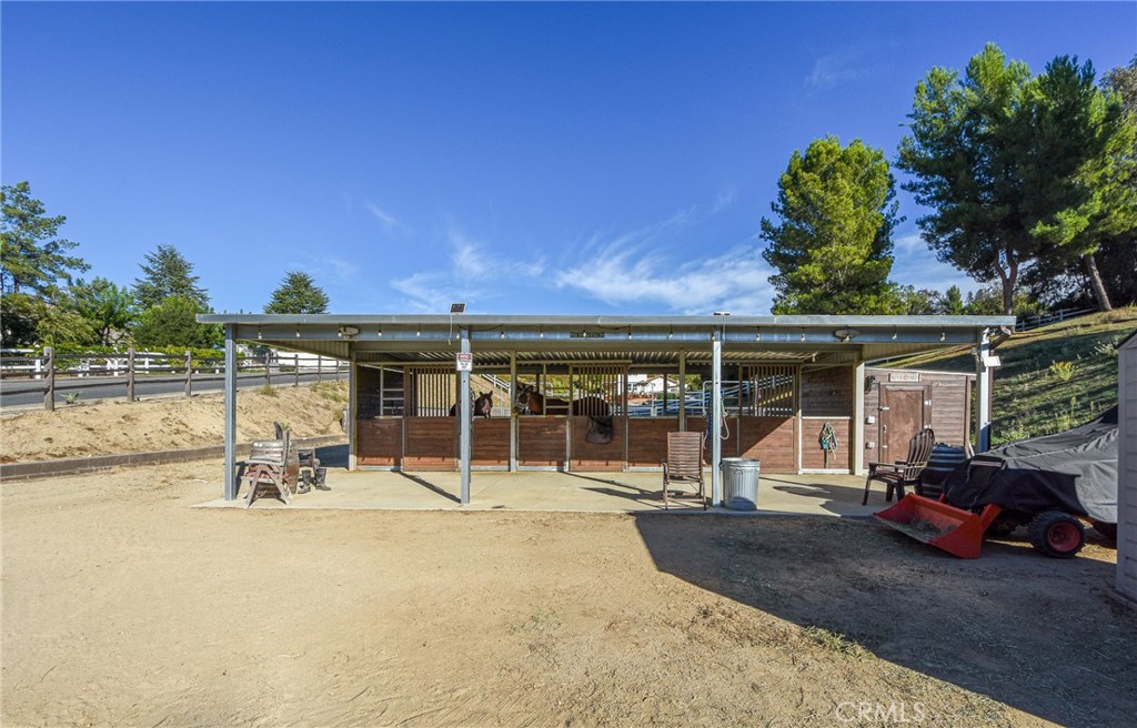 31150 Mariposa Place
