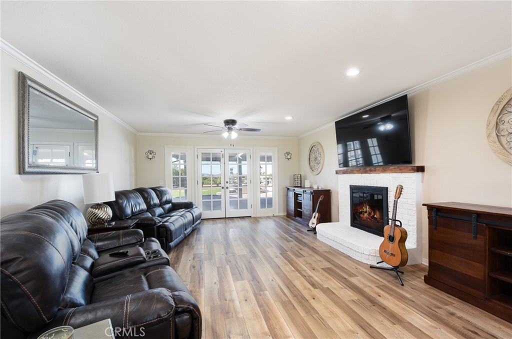 31150 Mariposa Place