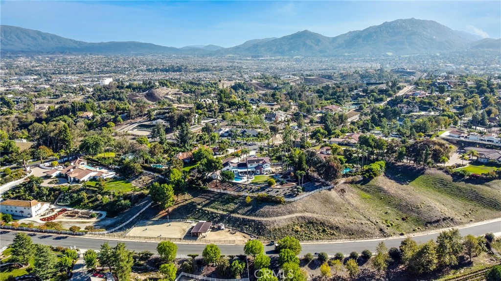 31150 Mariposa Place