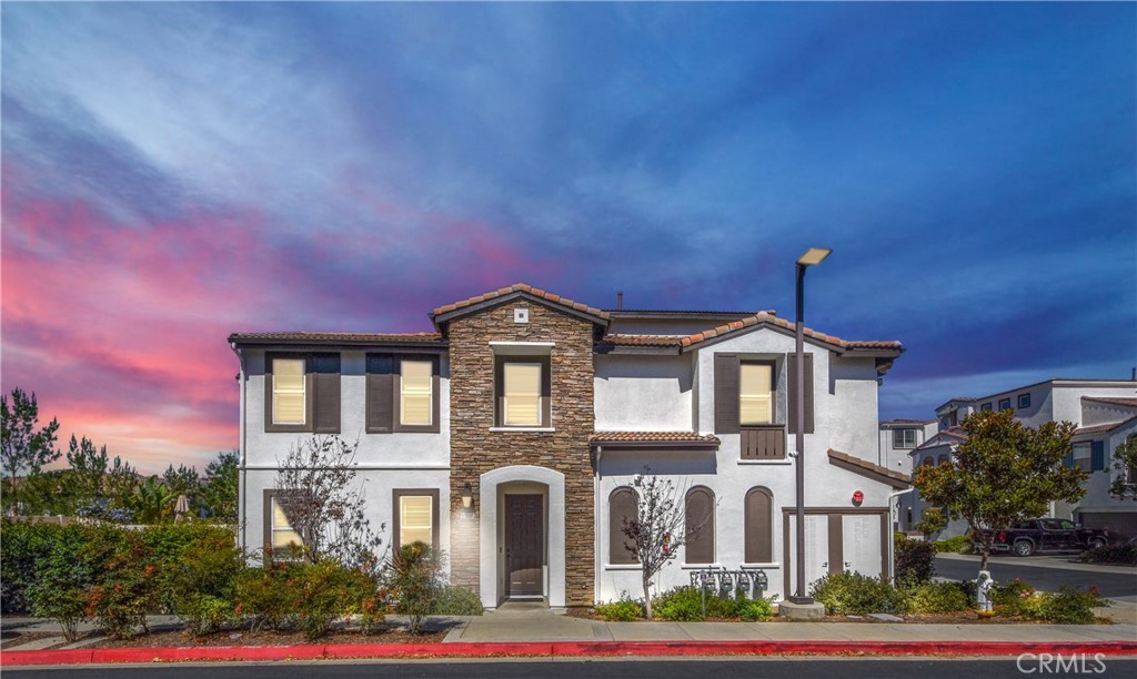 31929 Calle Luz
