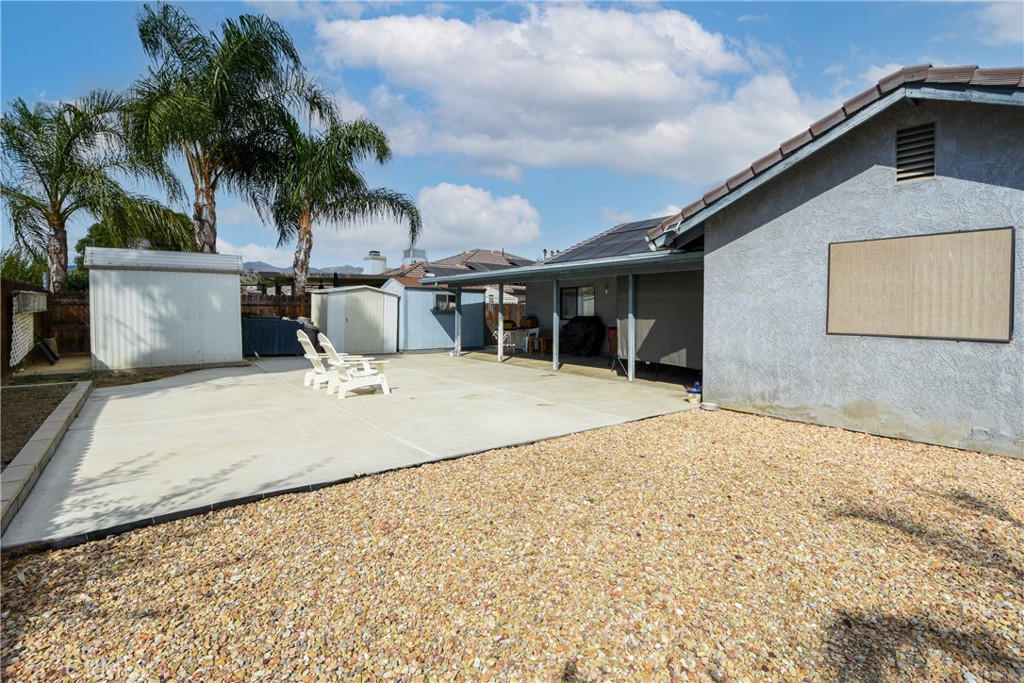 665 Deardorff Dr