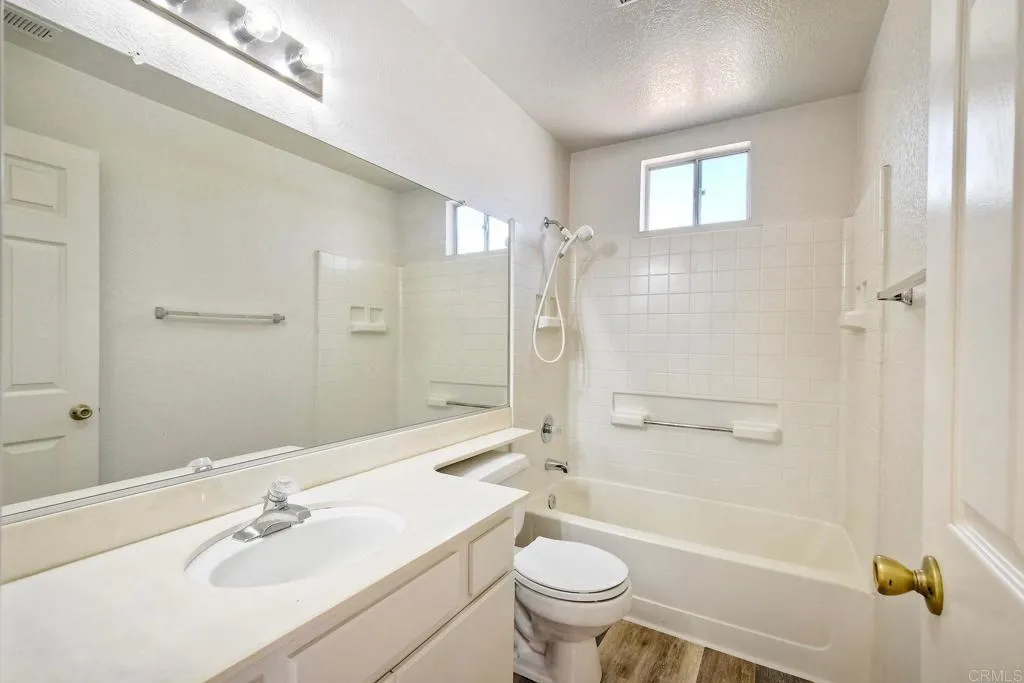 1206 Woodhaven Drive