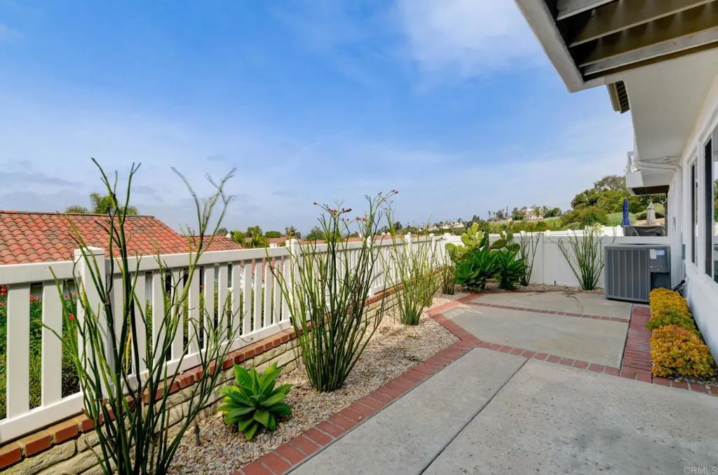 4609 Zamora Way
