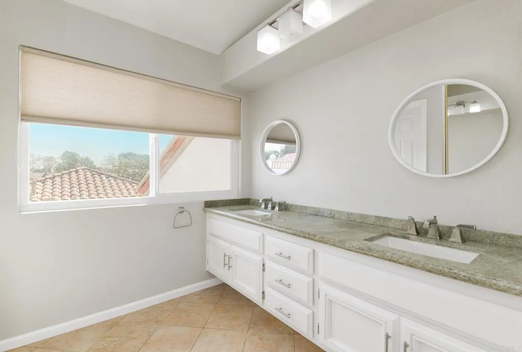4609 Zamora Way