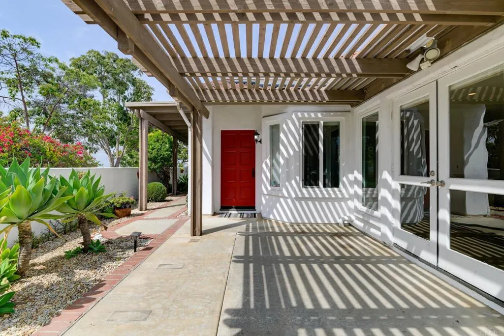 4609 Zamora Way