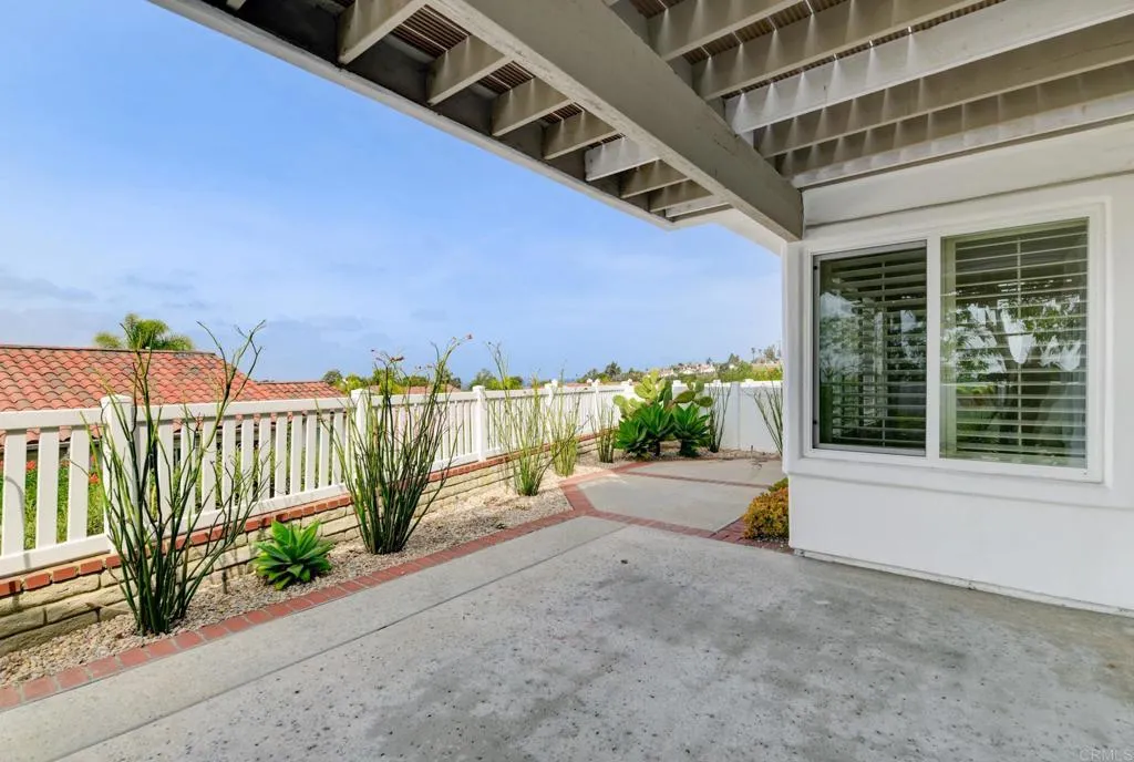 4609 Zamora Way
