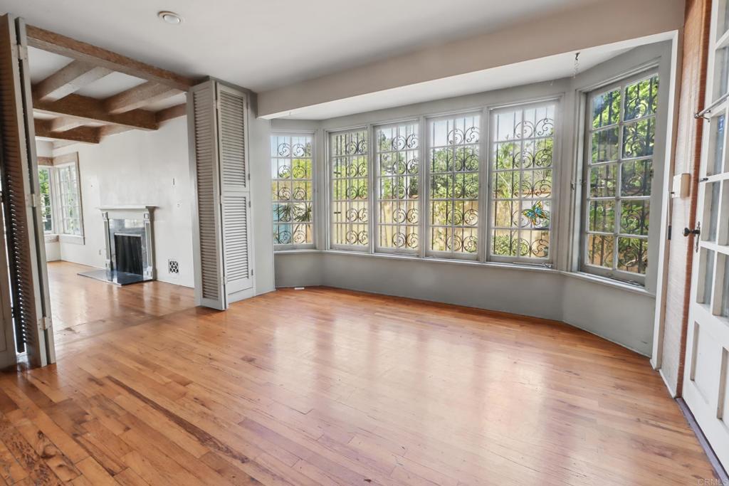 5669 Bellevue Avenue