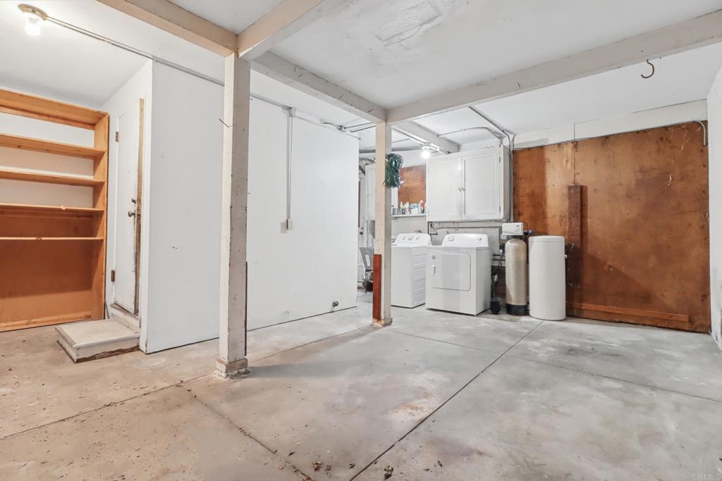 5669 Bellevue Avenue