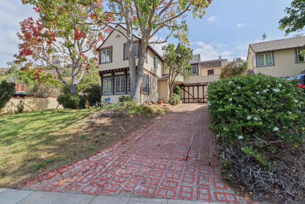 5669 Bellevue Avenue