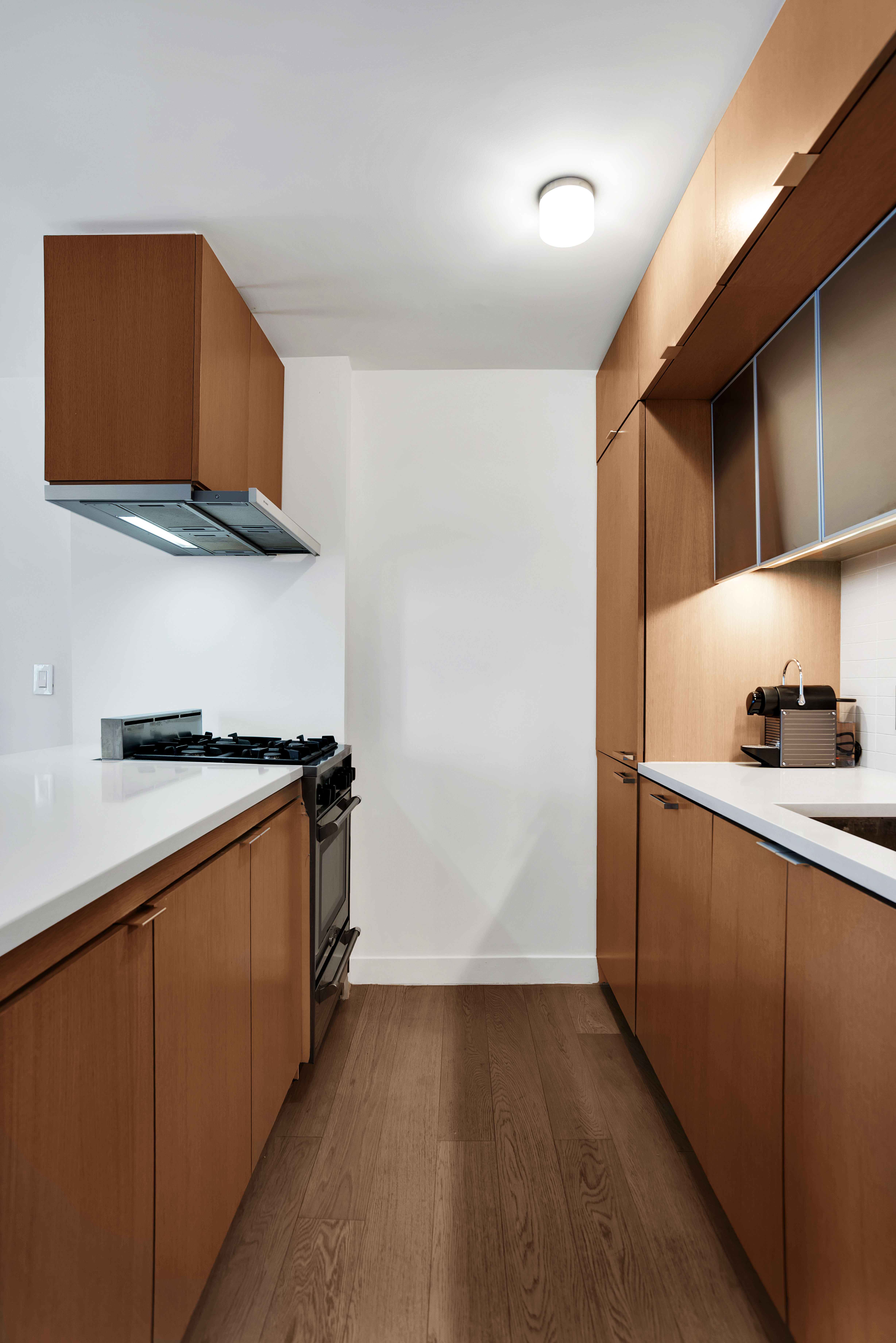 225 Rector Pl Unit: 18J