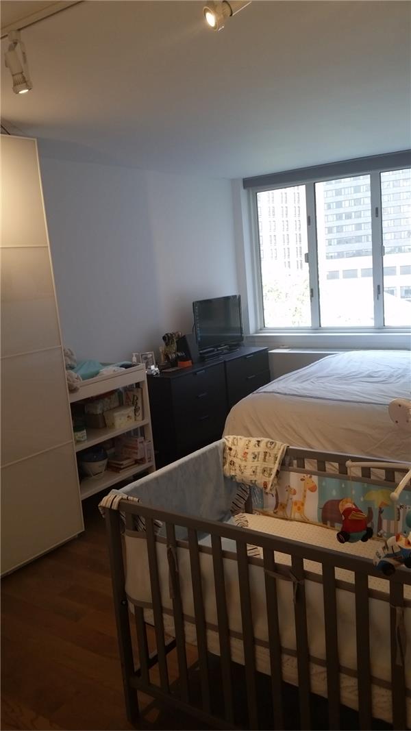 225 Rector Pl Unit: 7T