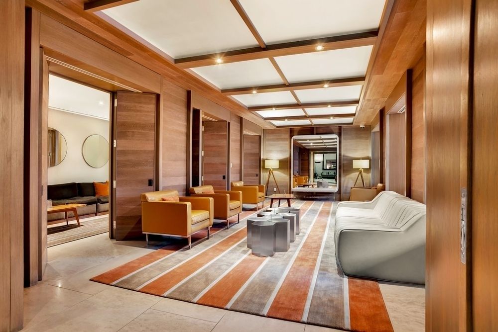 225 Rector Pl Unit: 20J