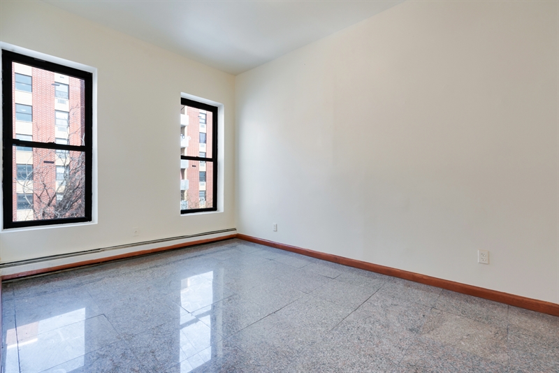773 Monroe Unit: 2