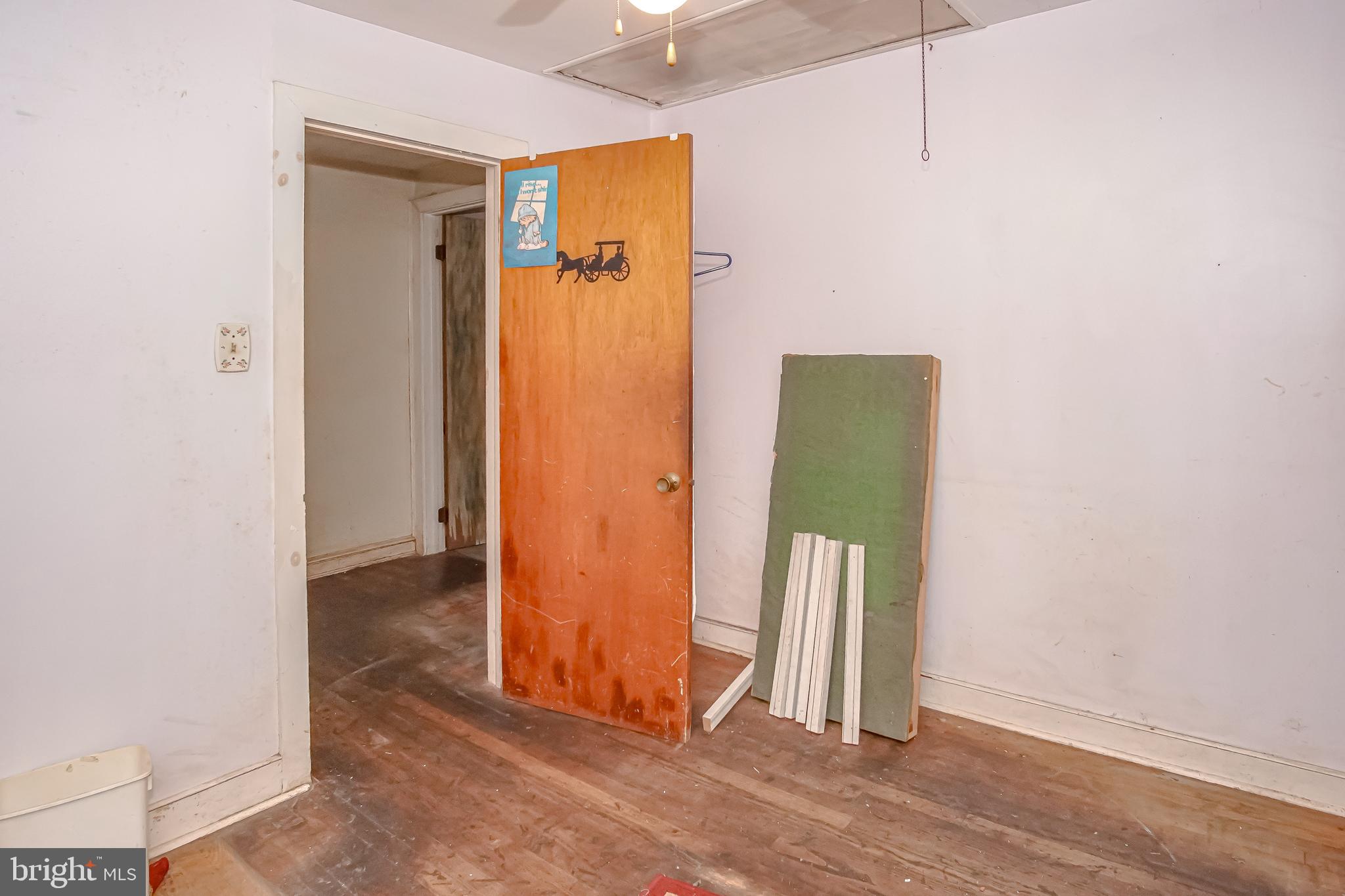 418 Hamburg Ave