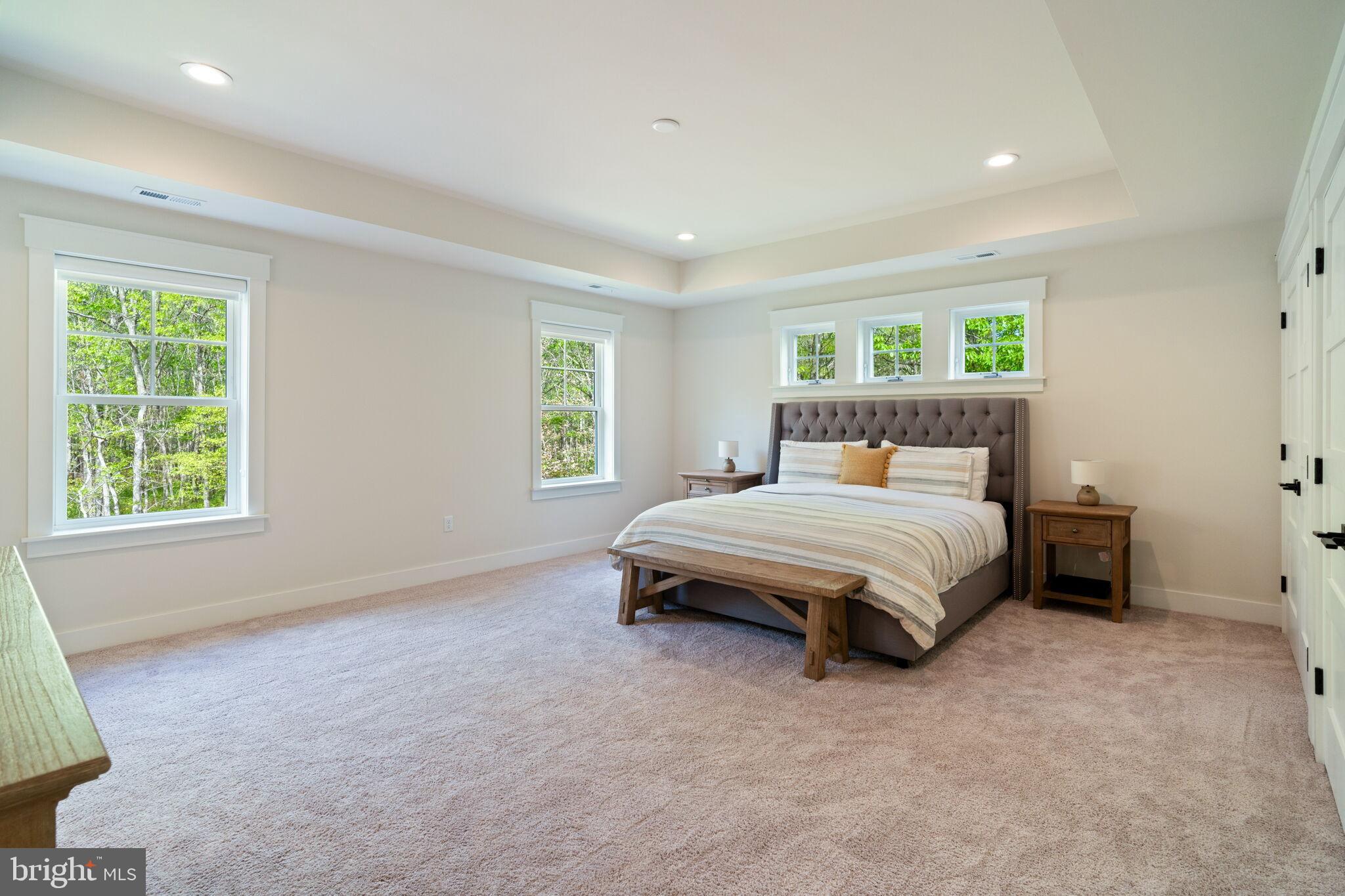 807 Curran Ct