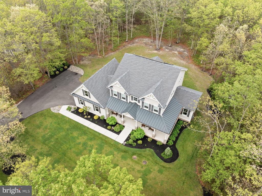 807 Curran Ct