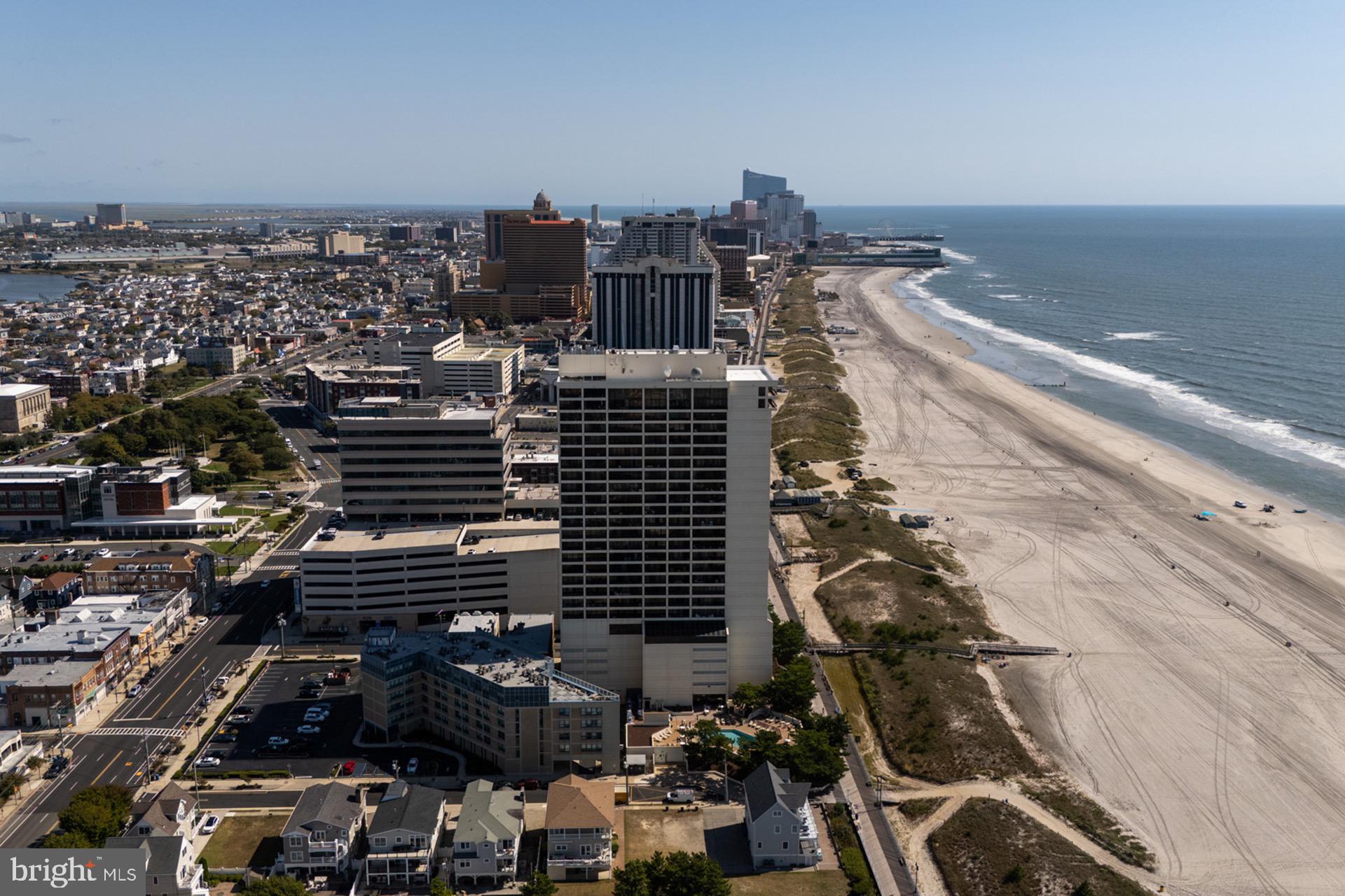 3851 BOARDWALK 1502