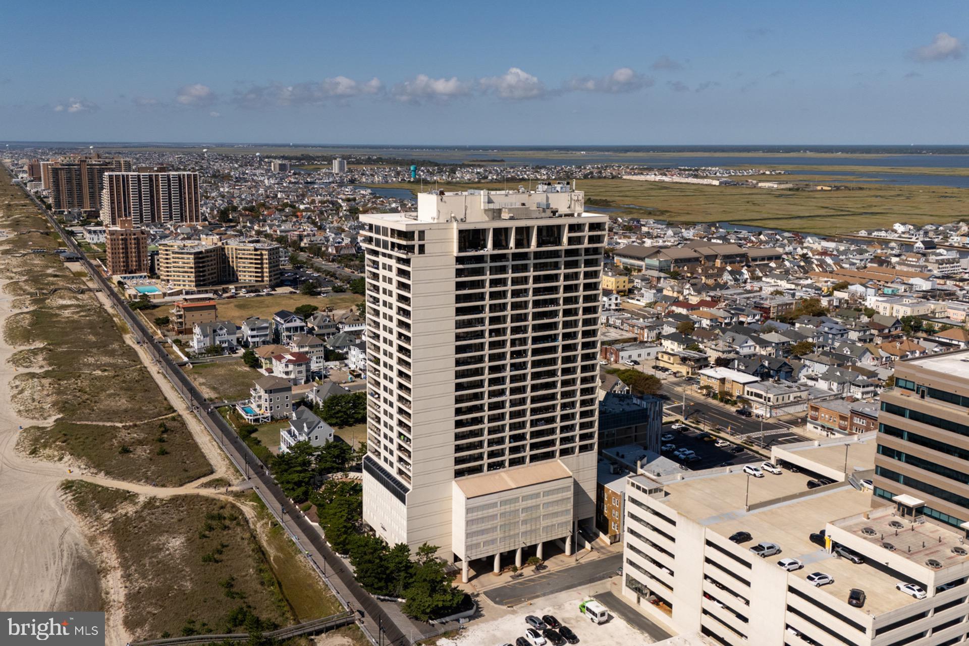 3851 BOARDWALK 1502