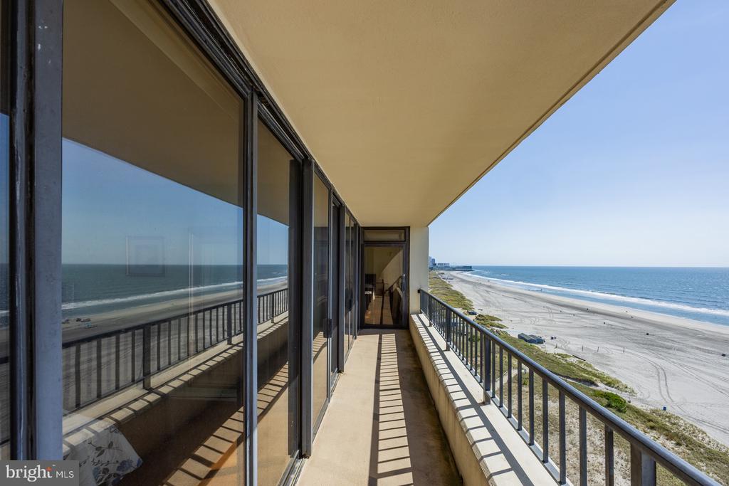 3851 BOARDWALK 1502