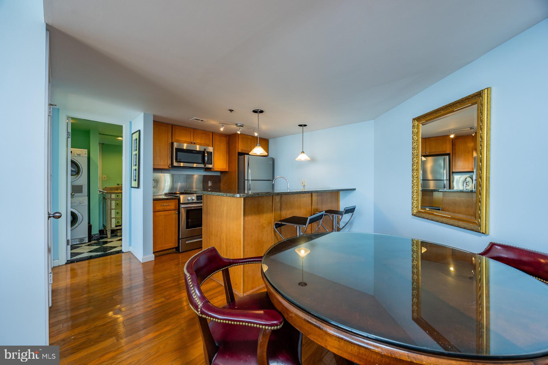 3851 BOARDWALK 1502