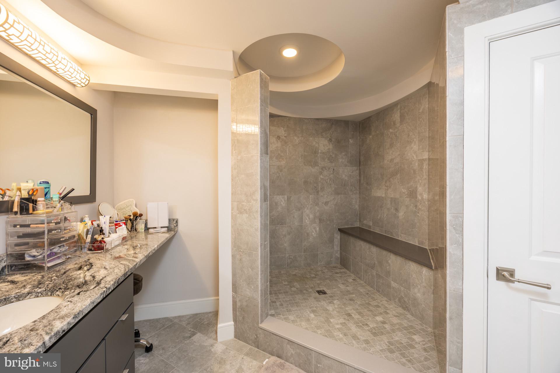 3101 BOARDWALK 3403-3405