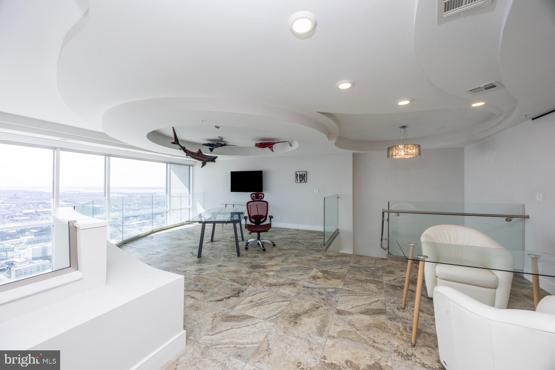 3101 BOARDWALK 3403-3405