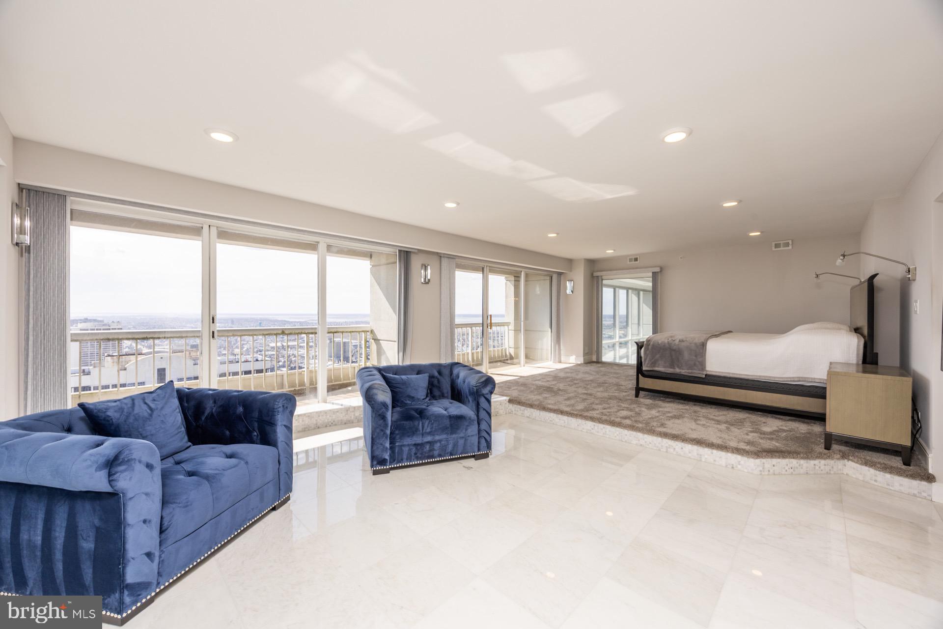 3101 BOARDWALK 3403-3405