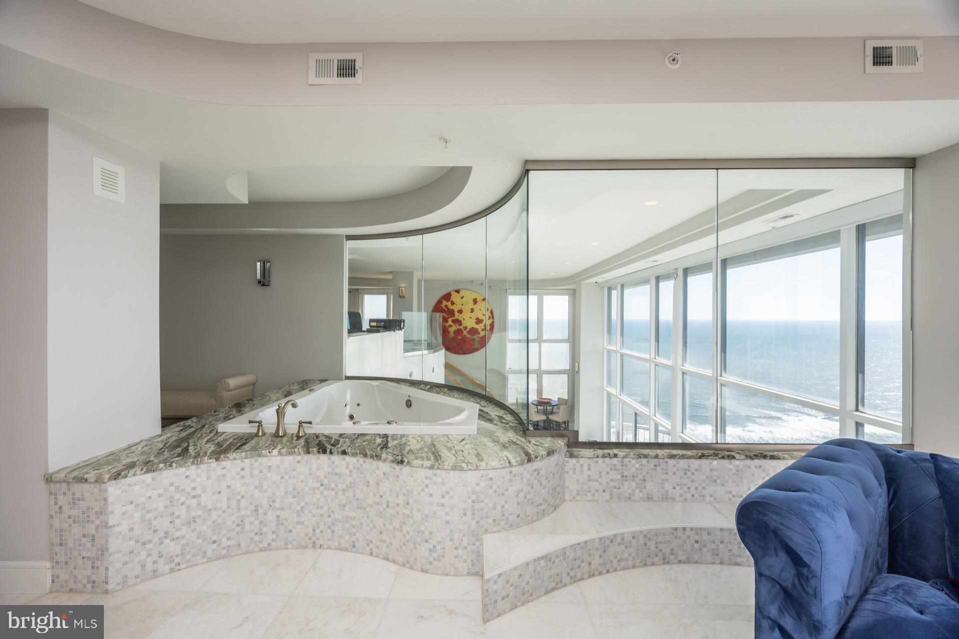 3101 BOARDWALK 3403-3405