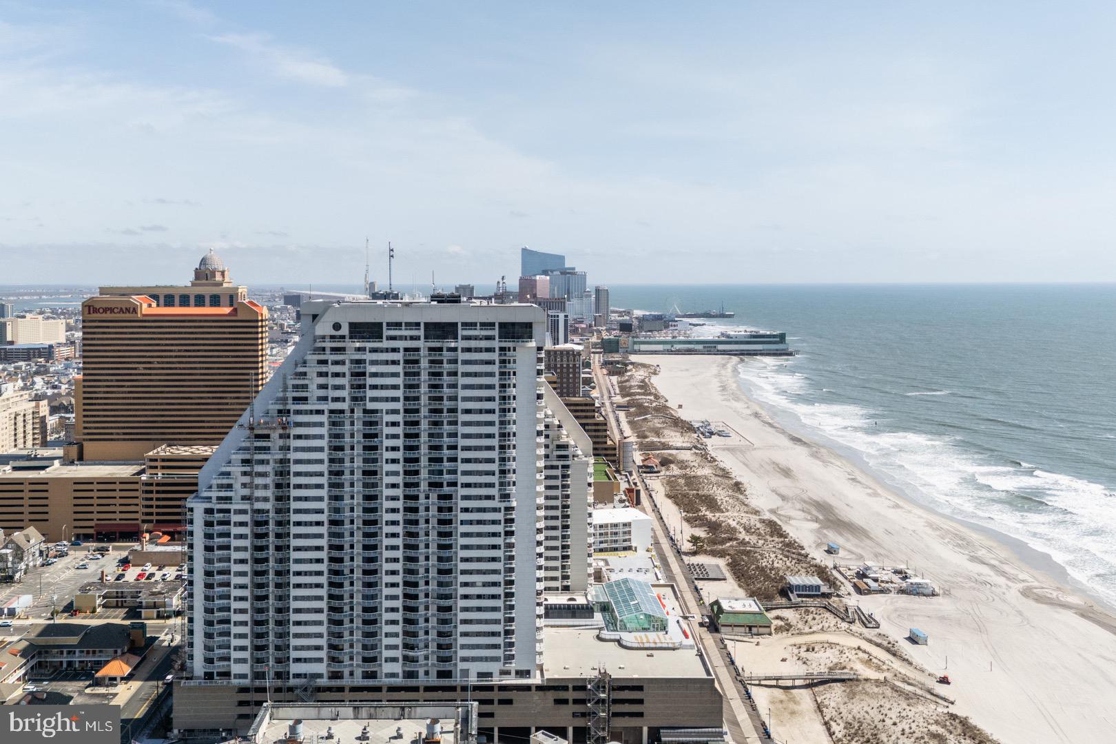 3101 BOARDWALK 3403-3405