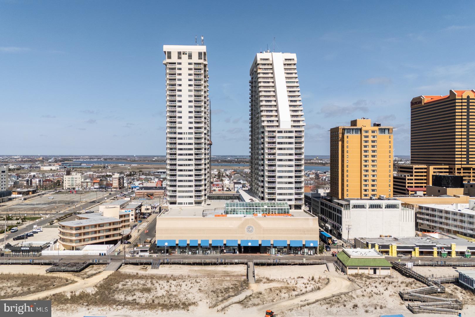 3101 BOARDWALK 3403-3405