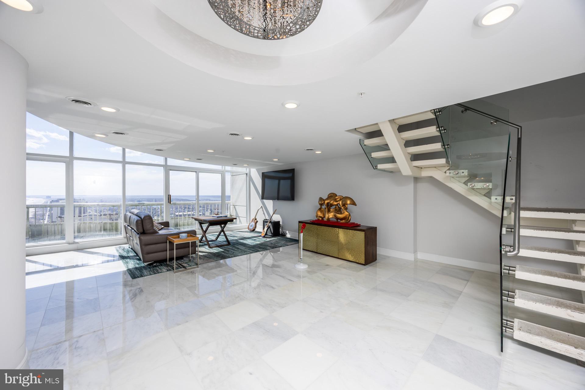 3101 BOARDWALK 3403-3405