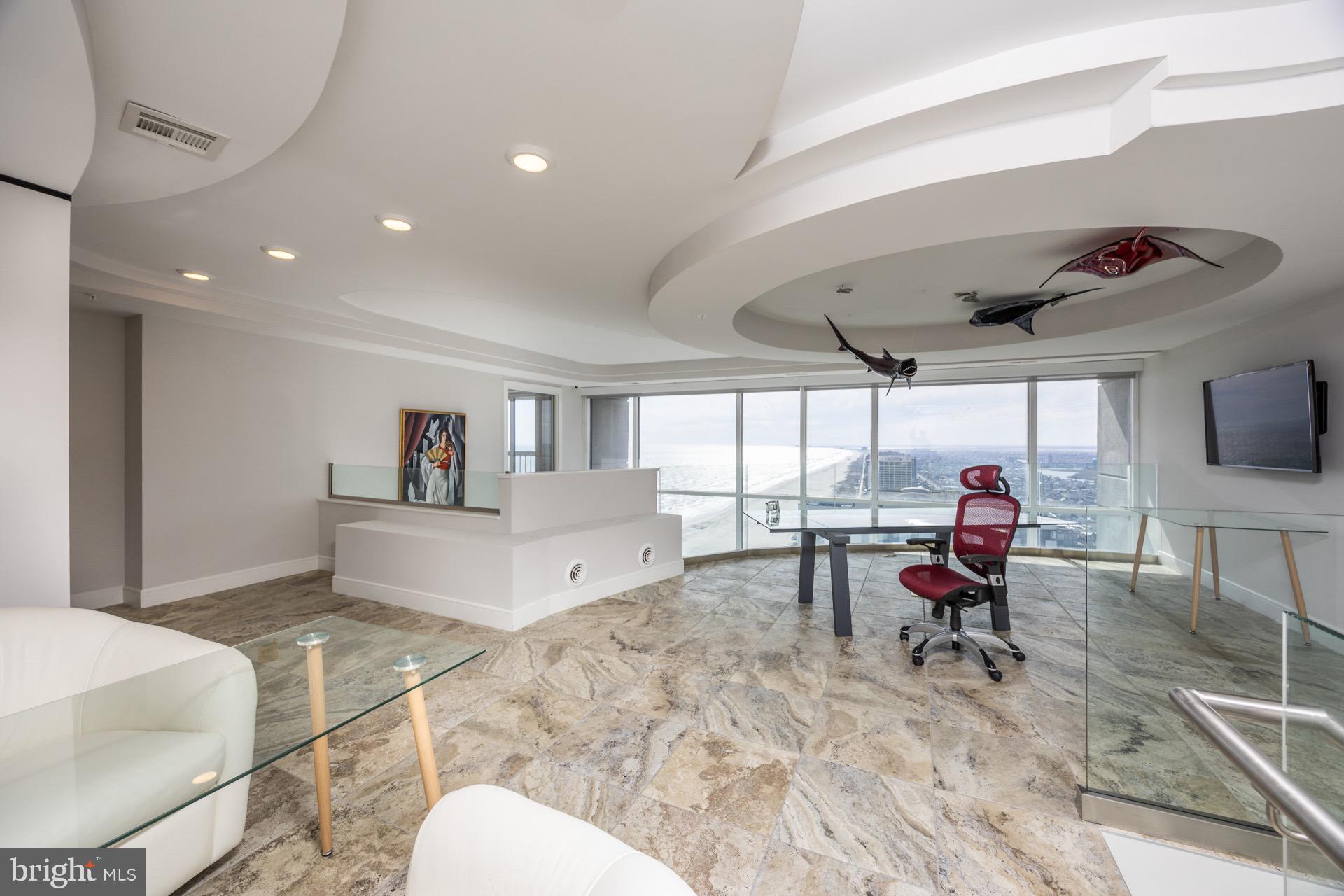 3101 BOARDWALK 3403-3405